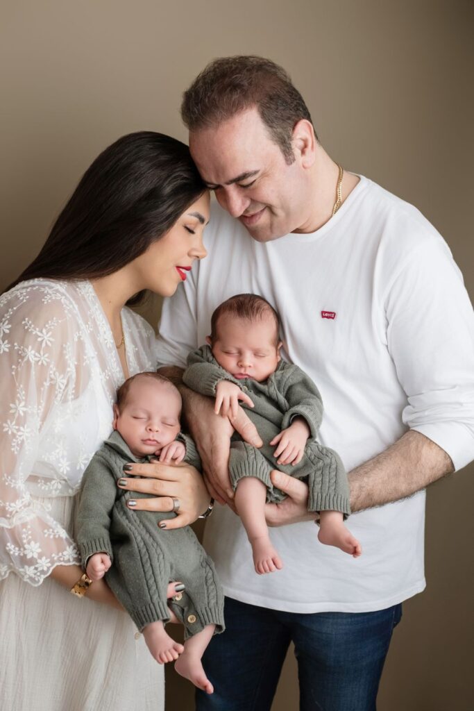 Family Newborn Photoshoot