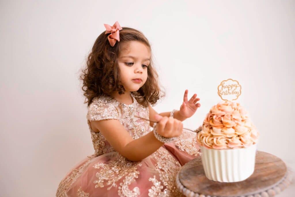 hull cake smash